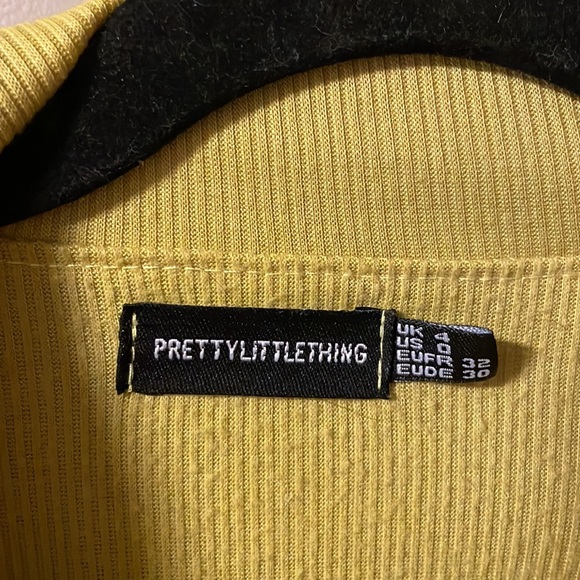Pretty little thing golden long sleeve - Picture 3 of 4